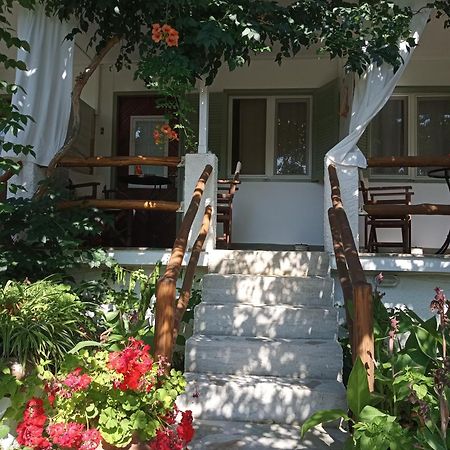 Готель Stamatia'S Garden Agnontas Екстер'єр фото