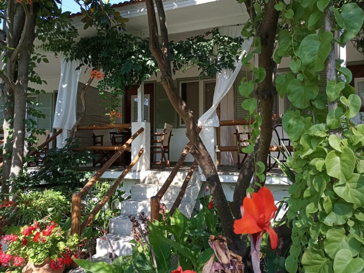 Готель Stamatia'S Garden Agnontas Екстер'єр фото
